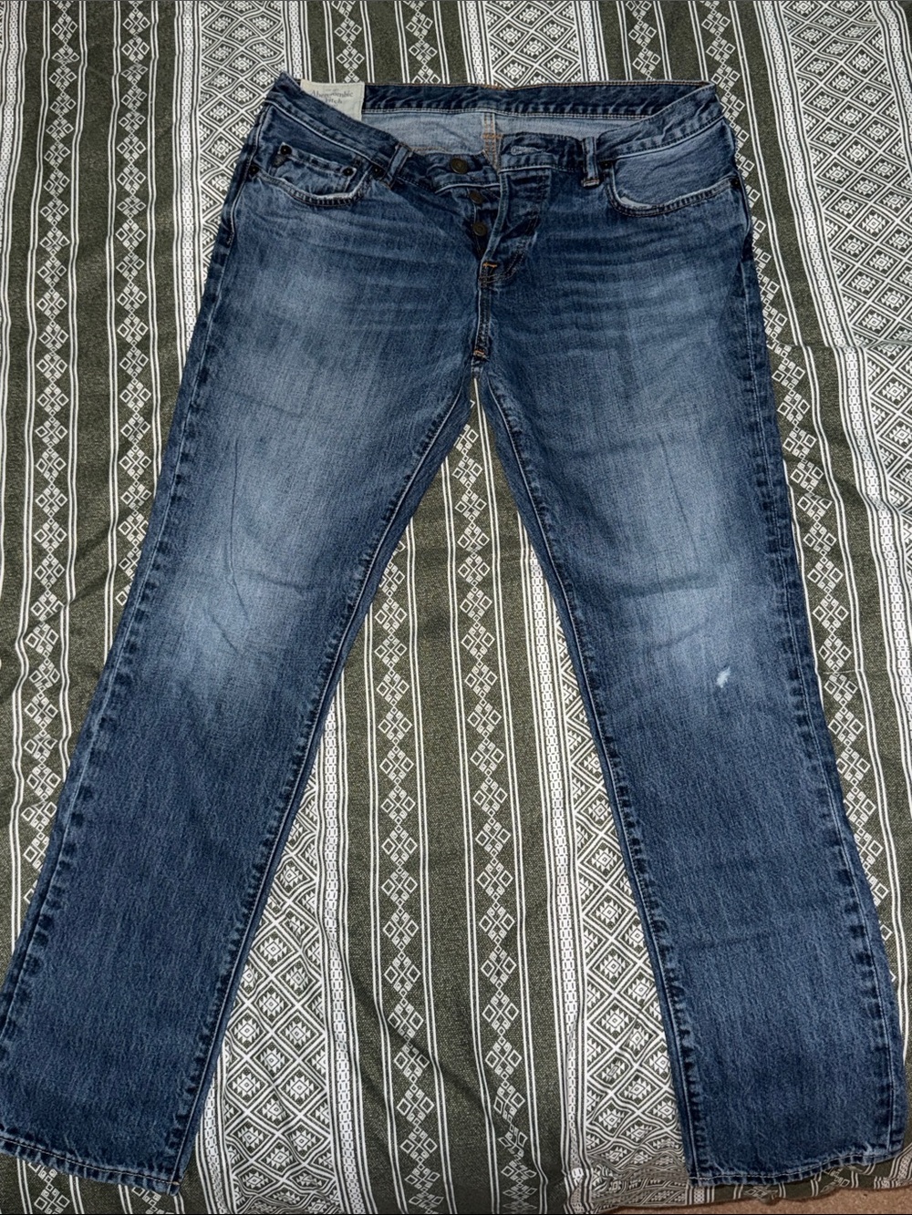 Abercrombie & Fitch Men's Slim Jeans - Faded Blue Wash